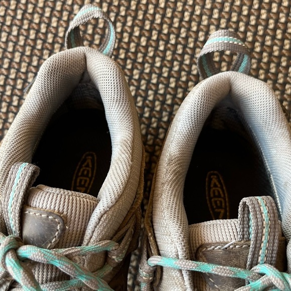 Keen Waterproof Hiking Shoes Women’s Size 7.5 38 - Picture 9 of 11